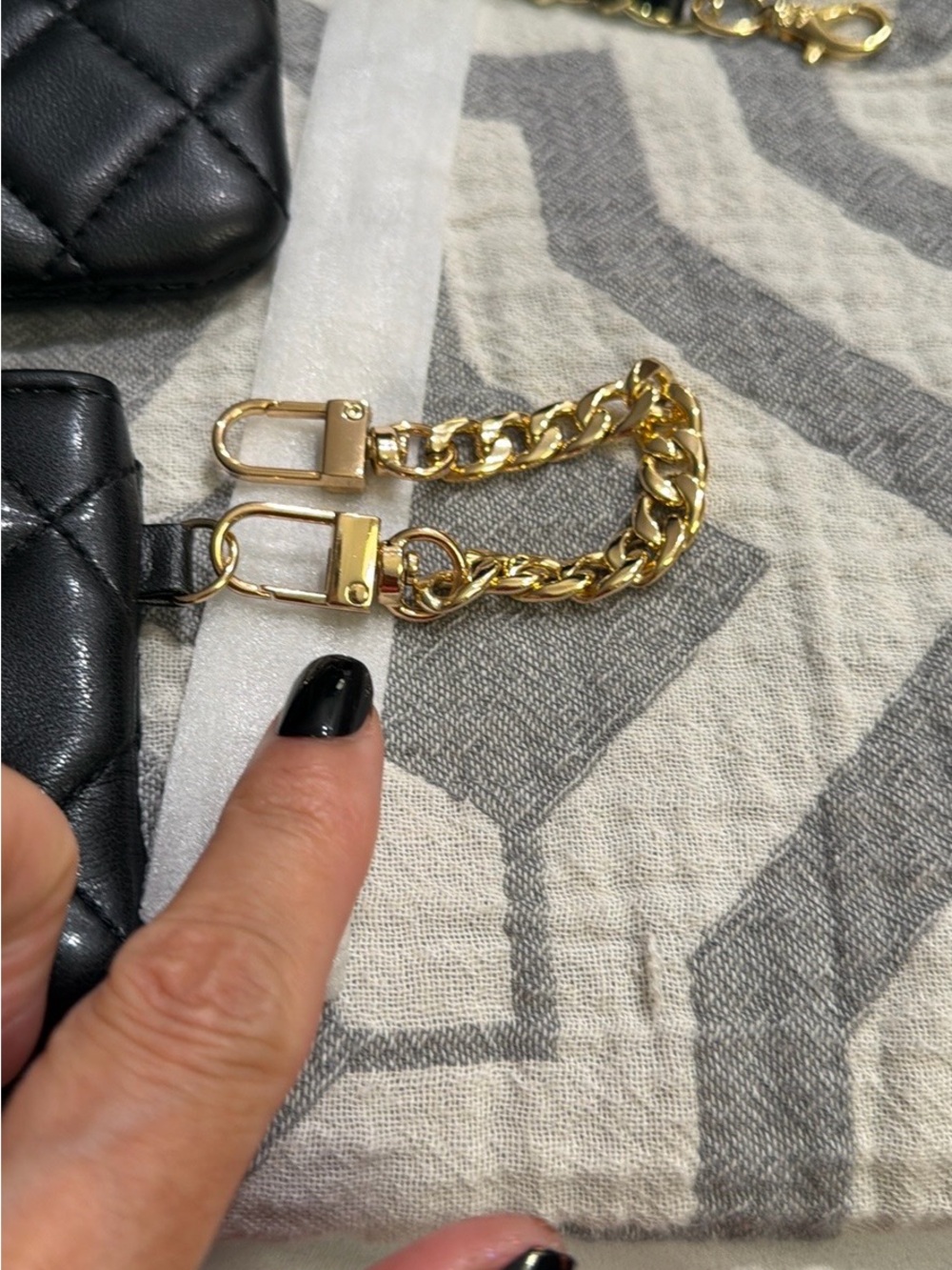 Black Quilted Leather Card & Key Holder with Gold Hardware - Picture 4 of 4